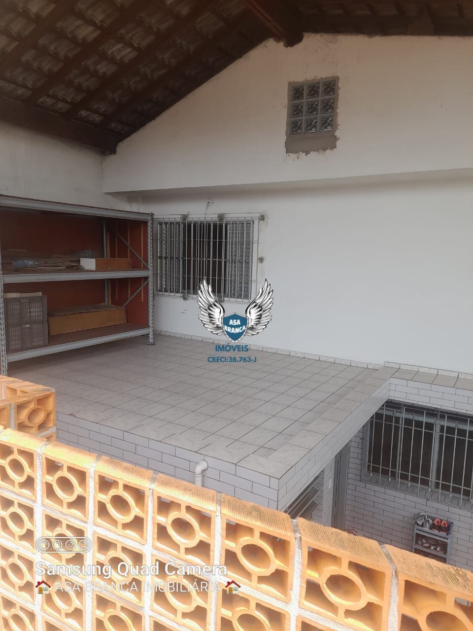 Casa assobradada de esquina na zona sul próximo shopping interlagos 03 dormitóri