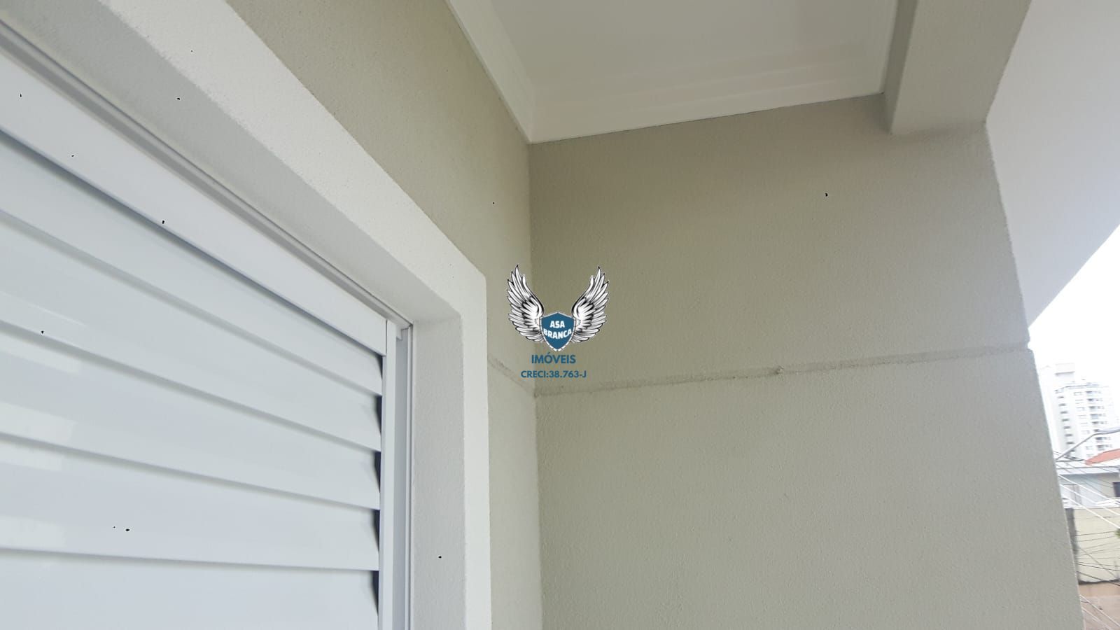 Sobrado triplex novo de alto padrão no lauzane paulista em rua sem saída