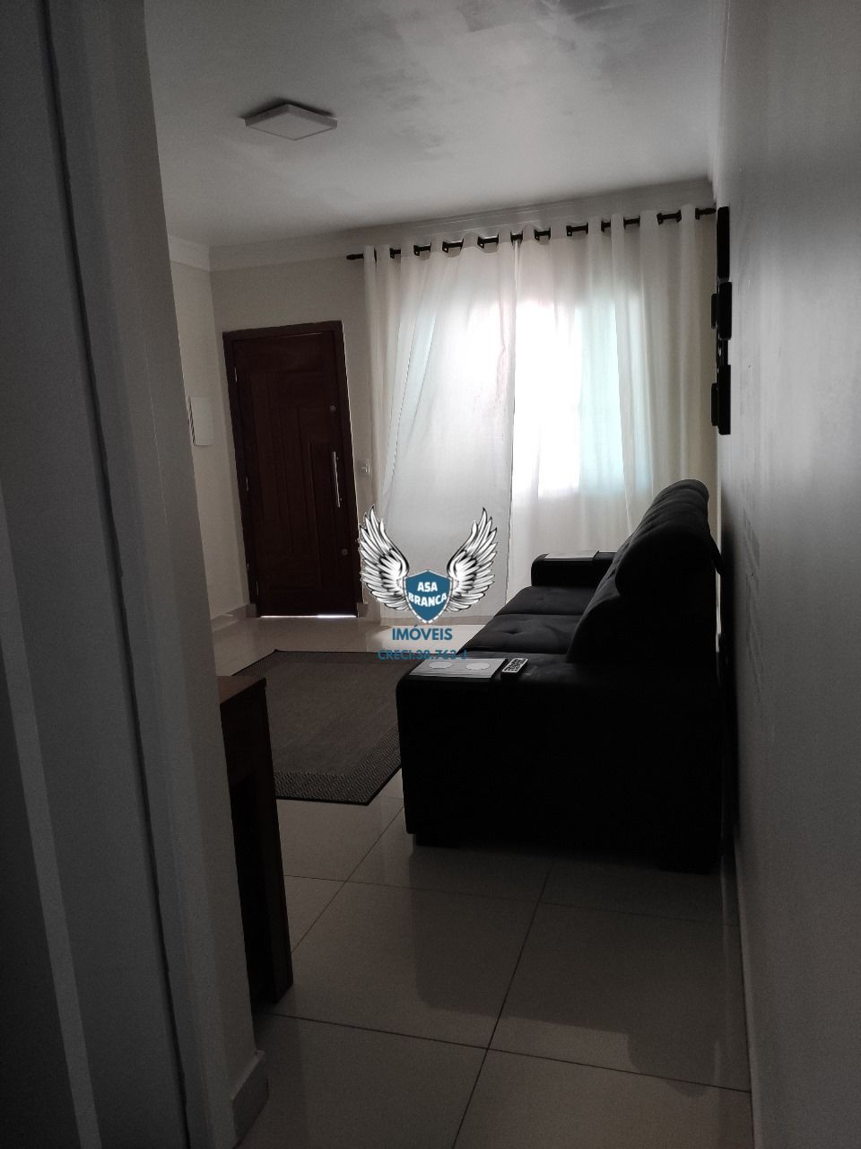 Sobrado de vila com 02 suítes