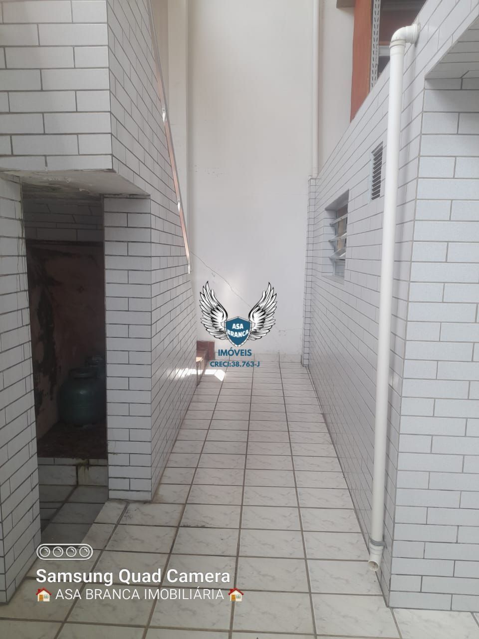 Casa assobradada de esquina na zona sul próximo shopping interlagos 03 dormitóri