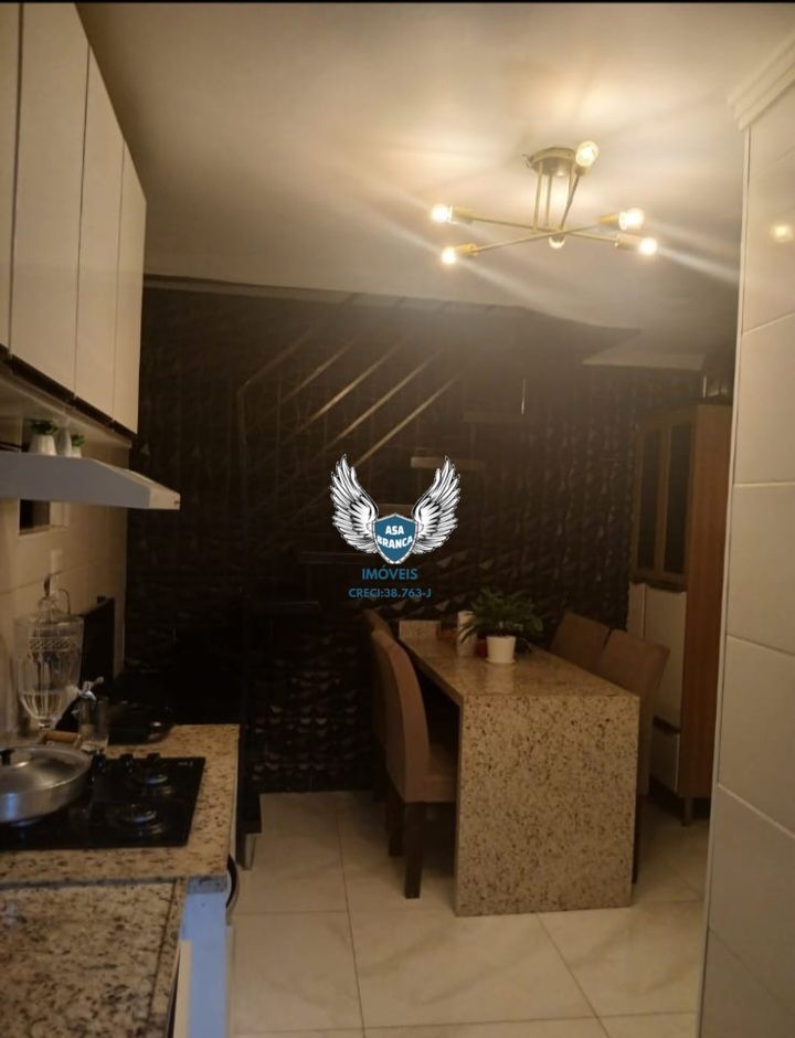 Sobrado na freguesia do ó 02 dormitórios sem vaga de garagem