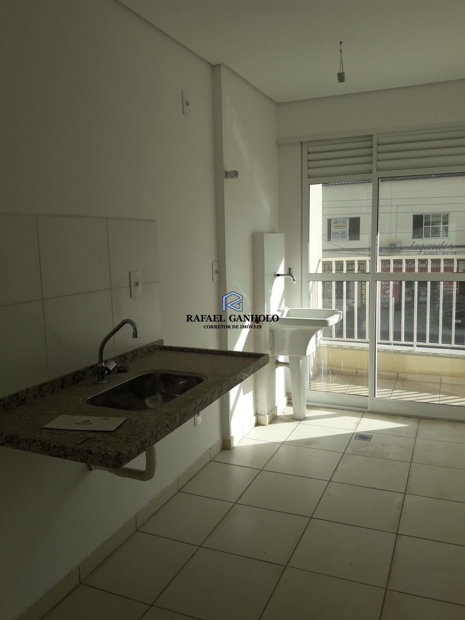 Apartamento à venda com 2 quartos, 52m² - Foto 11