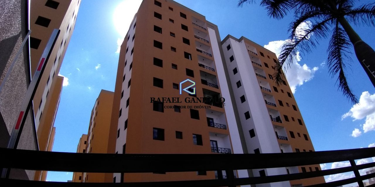 Apartamento para alugar com 3 quartos, 77m² - Foto 1