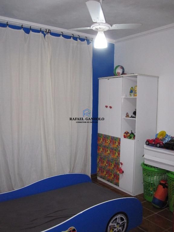 Casa à venda com 2 quartos, 90m² - Foto 7