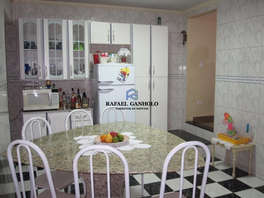 Casa à venda com 2 quartos, 90m² - Foto 2