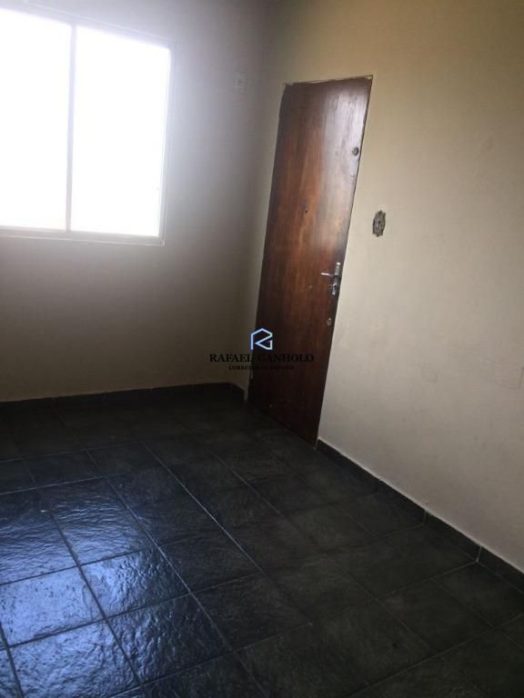 Apartamento à venda com 2 quartos, 45m² - Foto 2