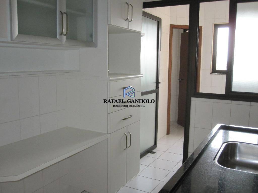 Apartamento à venda com 3 quartos, 86m² - Foto 1