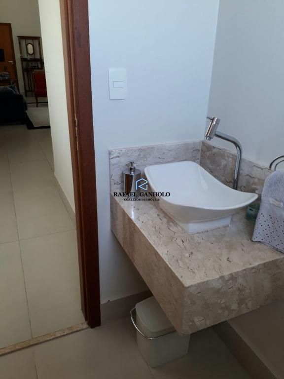 Casa de Condomínio à venda com 4 quartos, 342m² - Foto 33