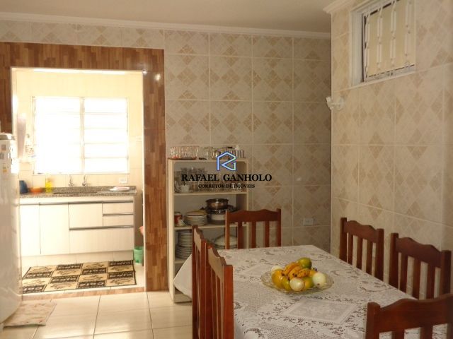 Casa à venda com 4 quartos, 196m² - Foto 5