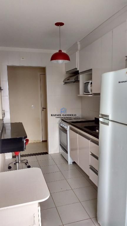 Apartamento à venda com 3 quartos, 70m² - Foto 6