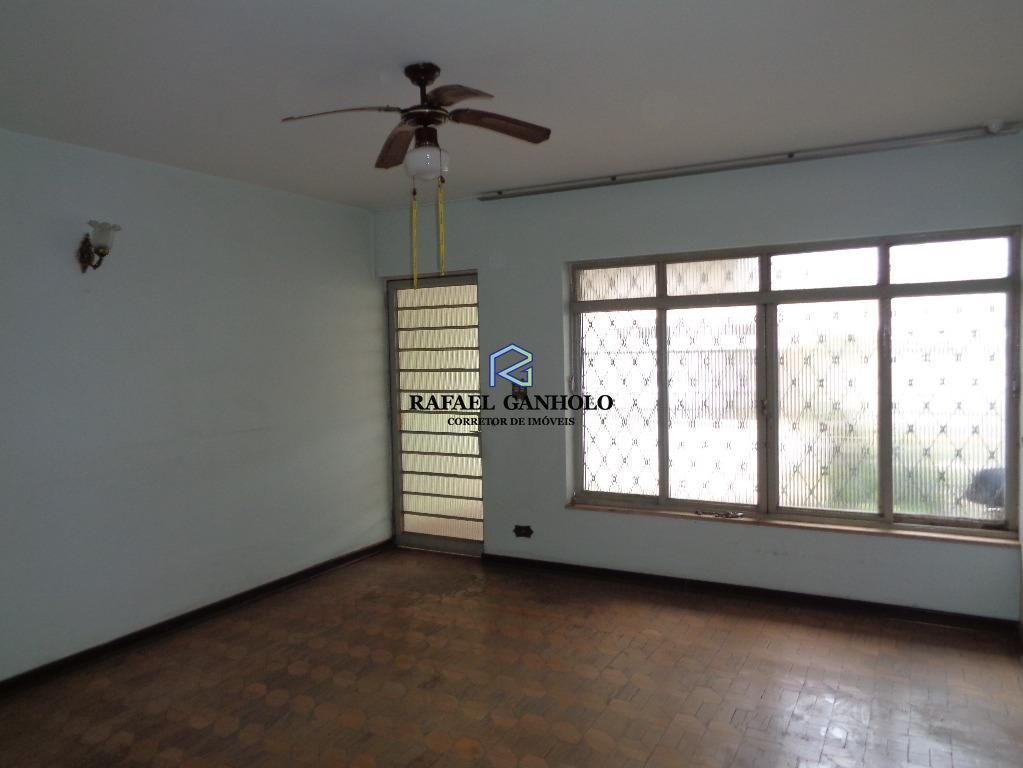 Casa à venda com 3 quartos, 194m² - Foto 1