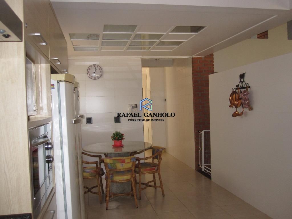 Casa à venda com 3 quartos, 329m² - Foto 29