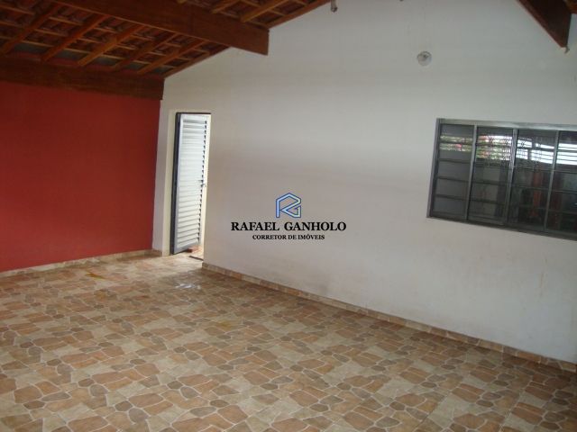 Casa à venda com 2 quartos, 90m² - Foto 1