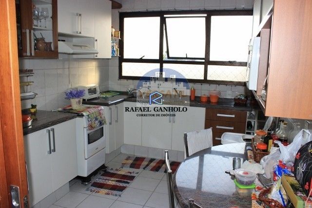 Apartamento à venda com 3 quartos, 139m² - Foto 3