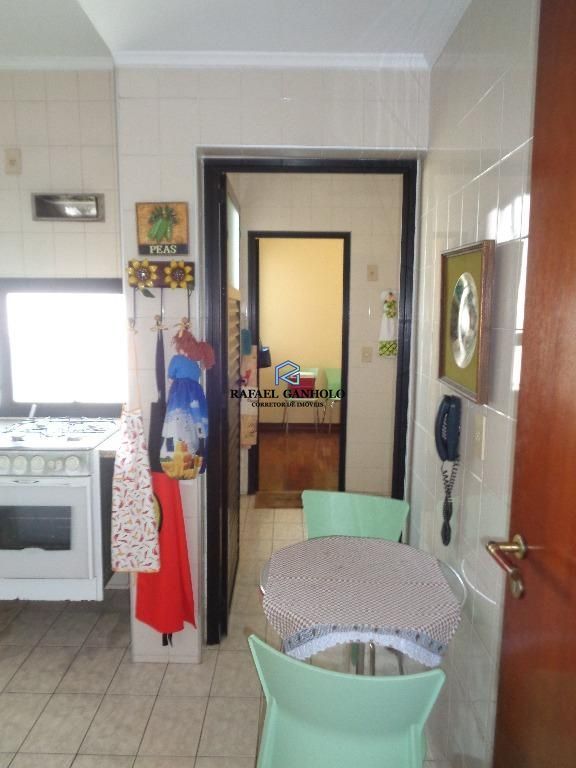 Apartamento à venda com 3 quartos, 117m² - Foto 13