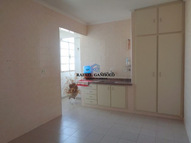 Apartamento à venda com 3 quartos, 119m² - Foto 9