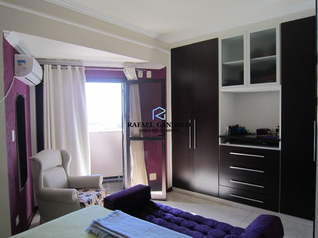 Apartamento à venda com 3 quartos, 139m² - Foto 1