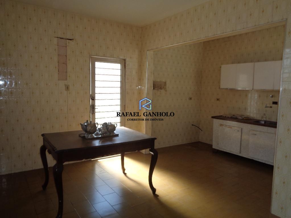 Casa à venda com 2 quartos, 102m² - Foto 1