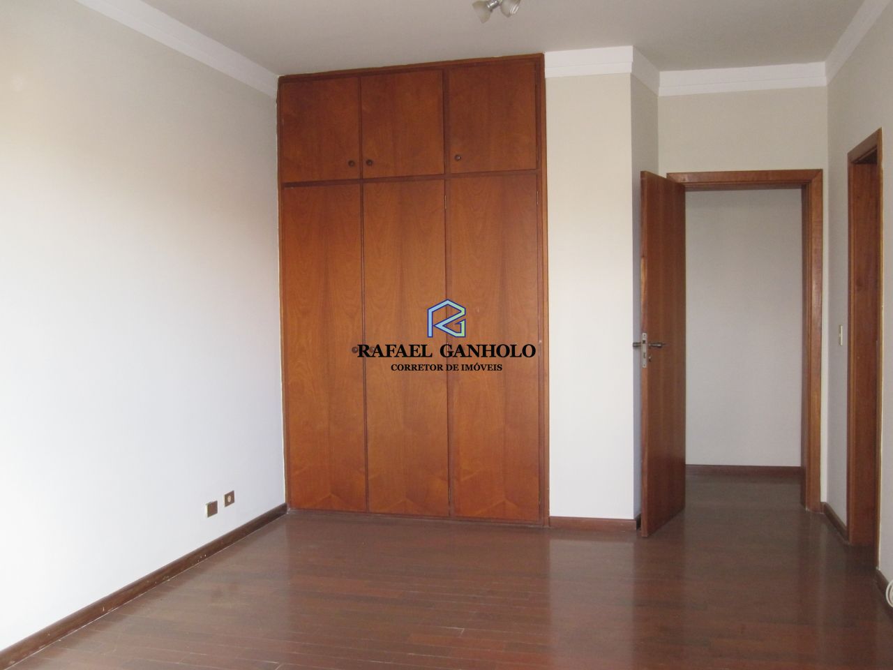 Apartamento à venda com 4 quartos, 221m² - Foto 15