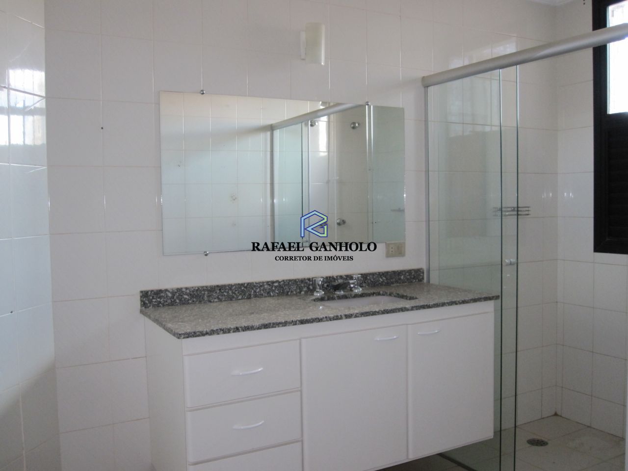 Apartamento à venda com 4 quartos, 221m² - Foto 17