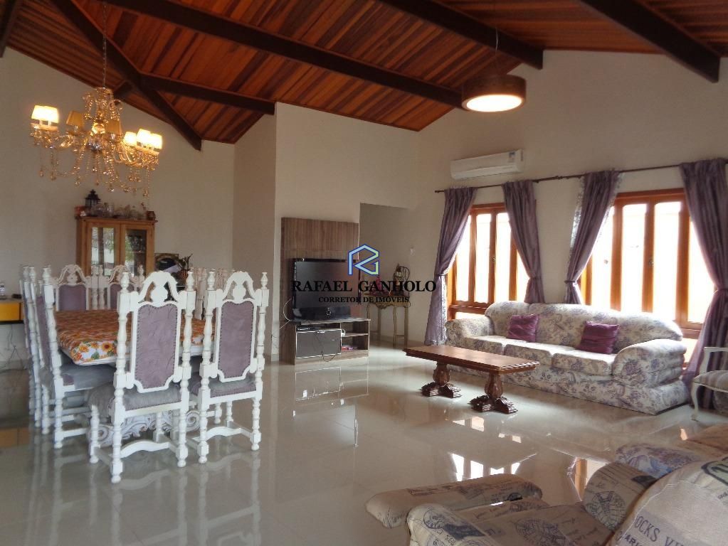 Casa de Condomínio, 4 quartos - Foto 1