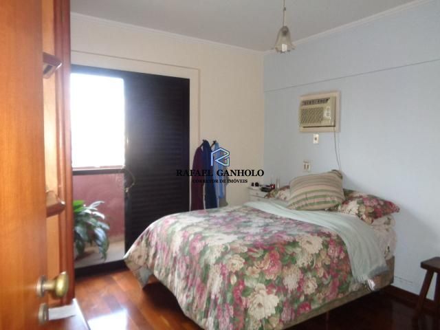 Apartamento à venda com 3 quartos, 122m² - Foto 11