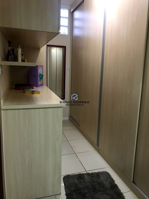 Casa à venda com 2 quartos, 120m² - Foto 11