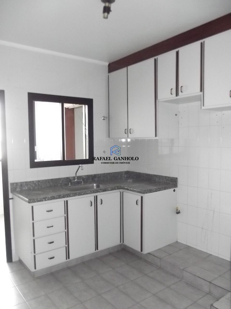 Apartamento à venda com 3 quartos, 104m² - Foto 3