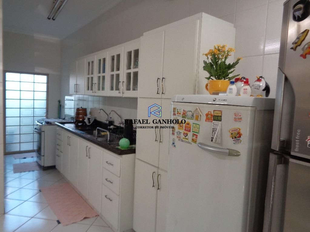 Casa à venda com 3 quartos, 130m² - Foto 5