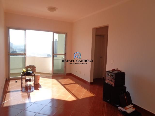 Apartamento à venda com 2 quartos, 77m² - Foto 1