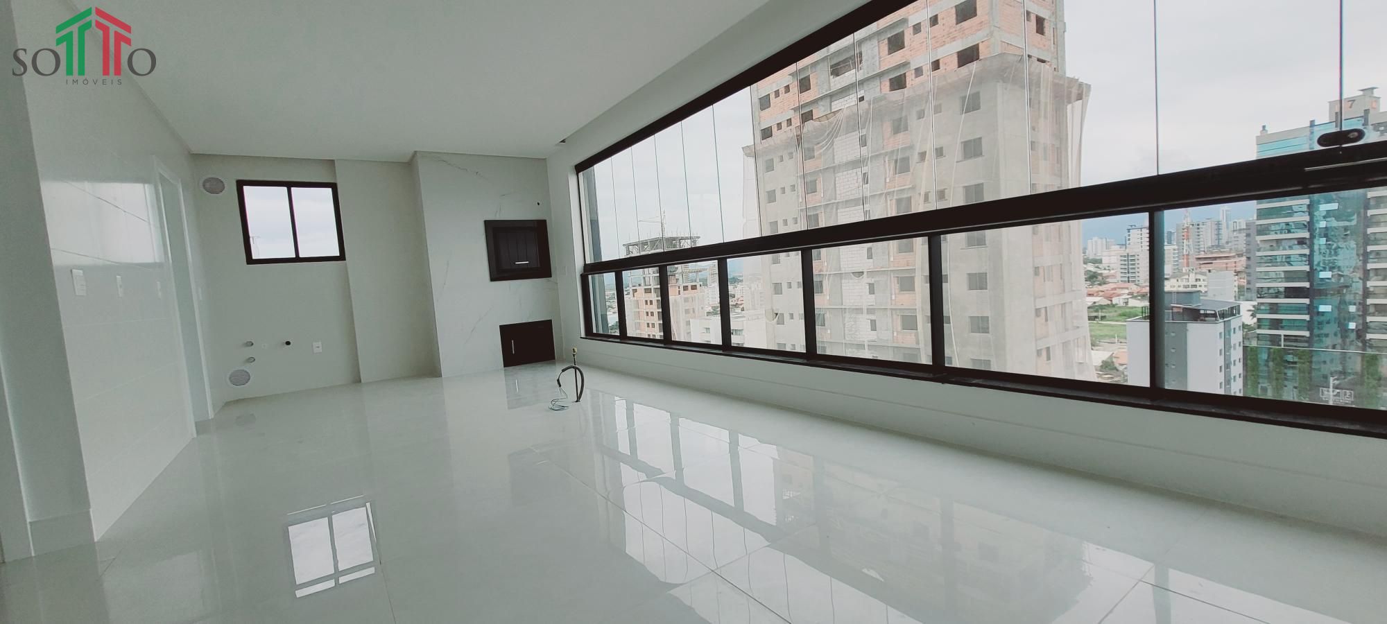 Apartamento, 3 quartos, 114 m² - Foto 2