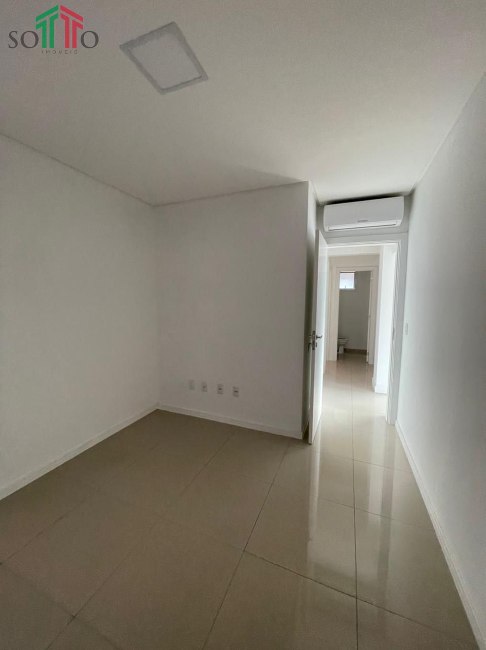 Apartamento à venda com 3 quartos, 97m² - Foto 18