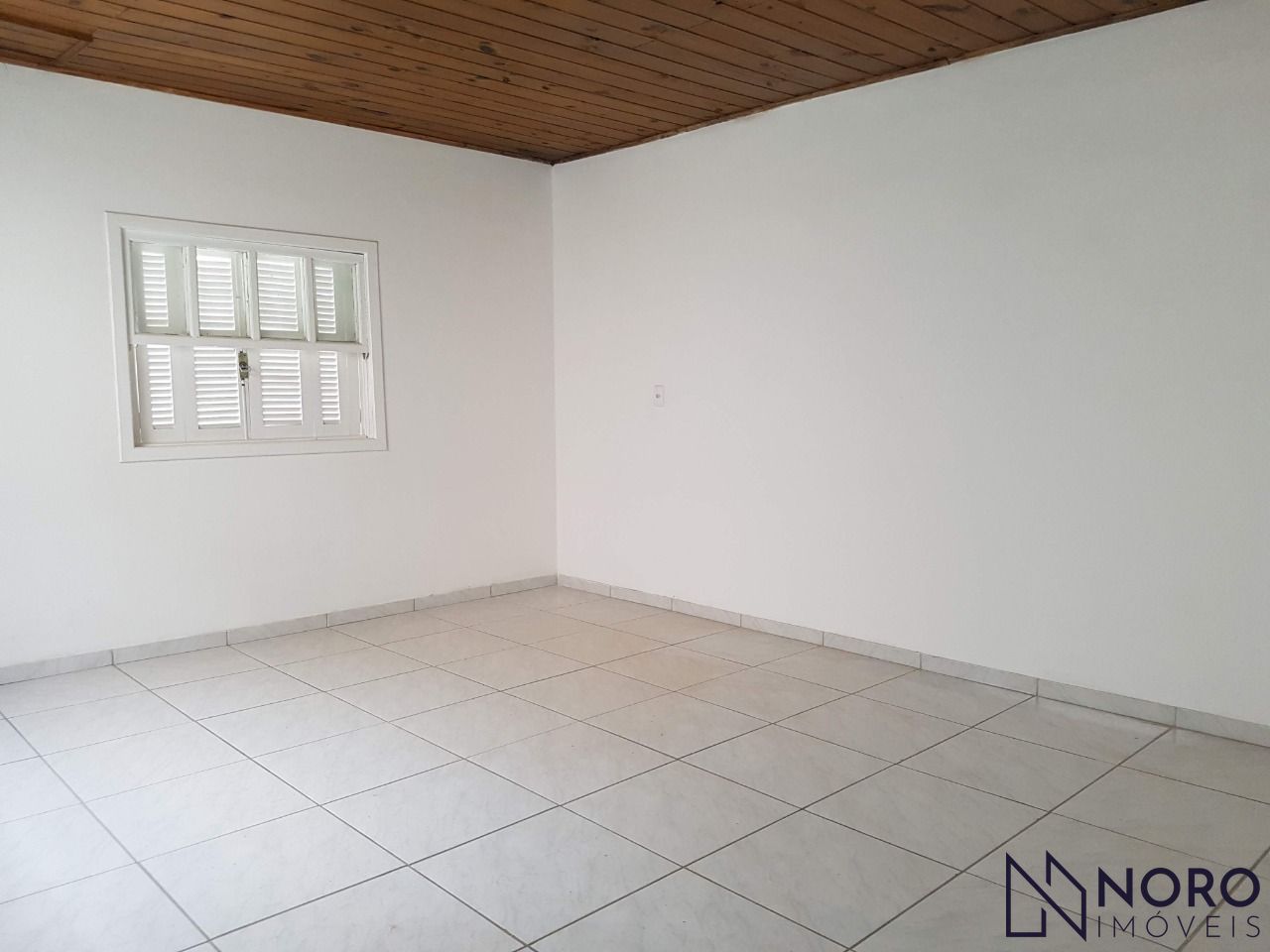 Casa na rua Ernesto Becker com 142m² privativos