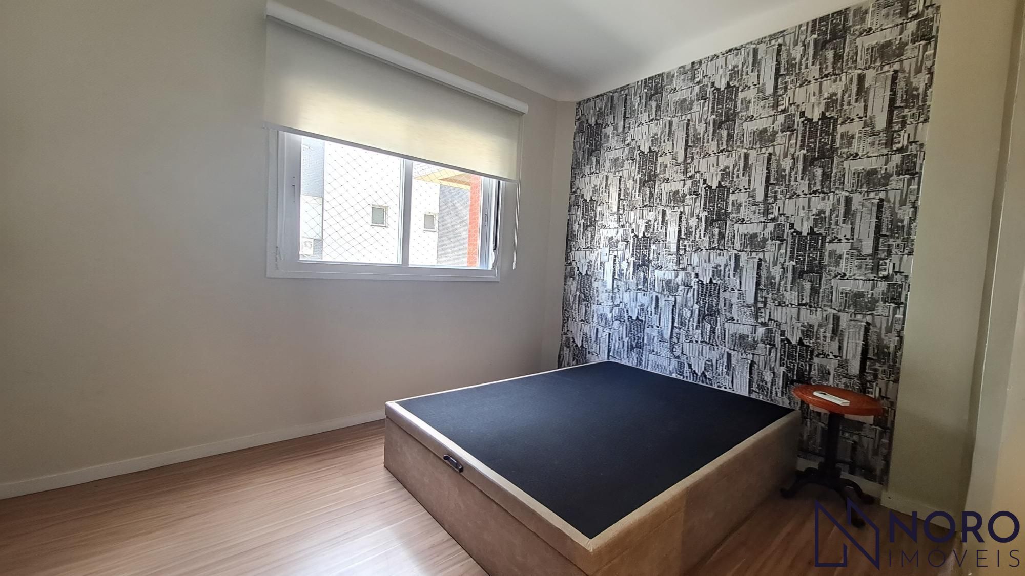 Apartamento Espaçoso com 3 Suítes e 2 Vagas no Centro de Santa Maria