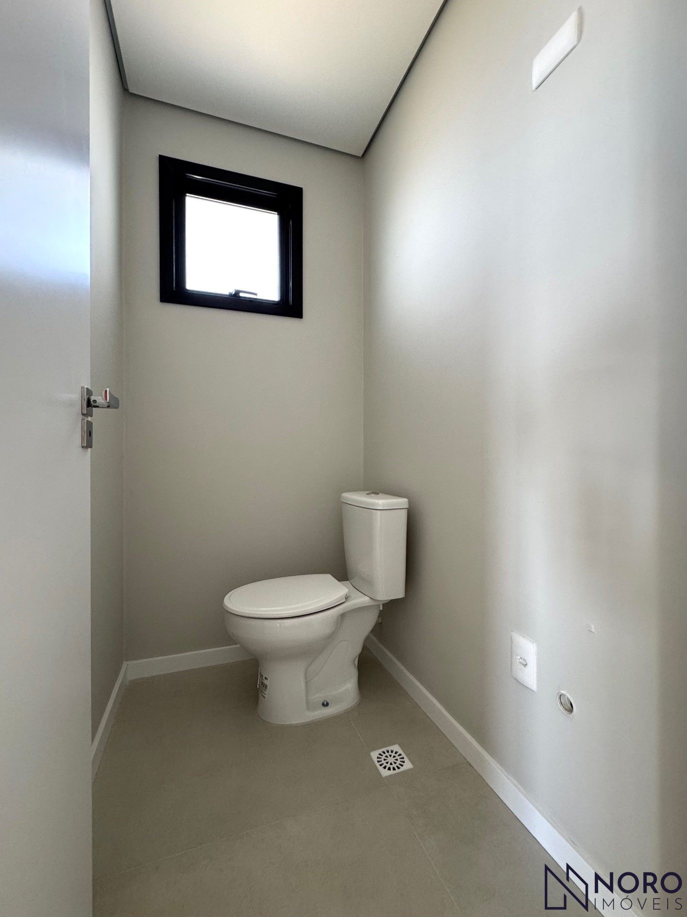 Apartamento à Venda no Mont Blanc – Bairro Dores 3 Dormitórios, Vista Deslumbr
