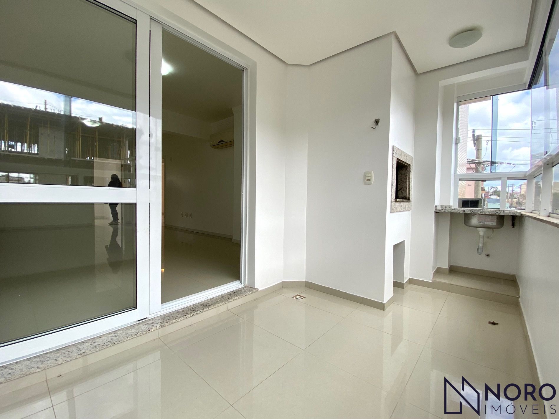 Apartamento 3 dormitórios para locação semi-mobiliado