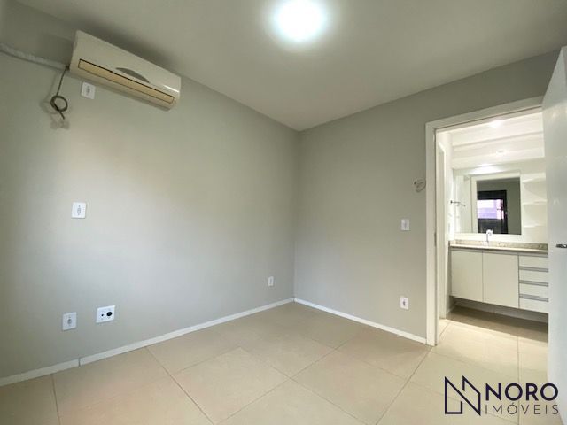 Apartamento semi mobiliado 1 quarto churrasqueira splits box elevador bairro fát