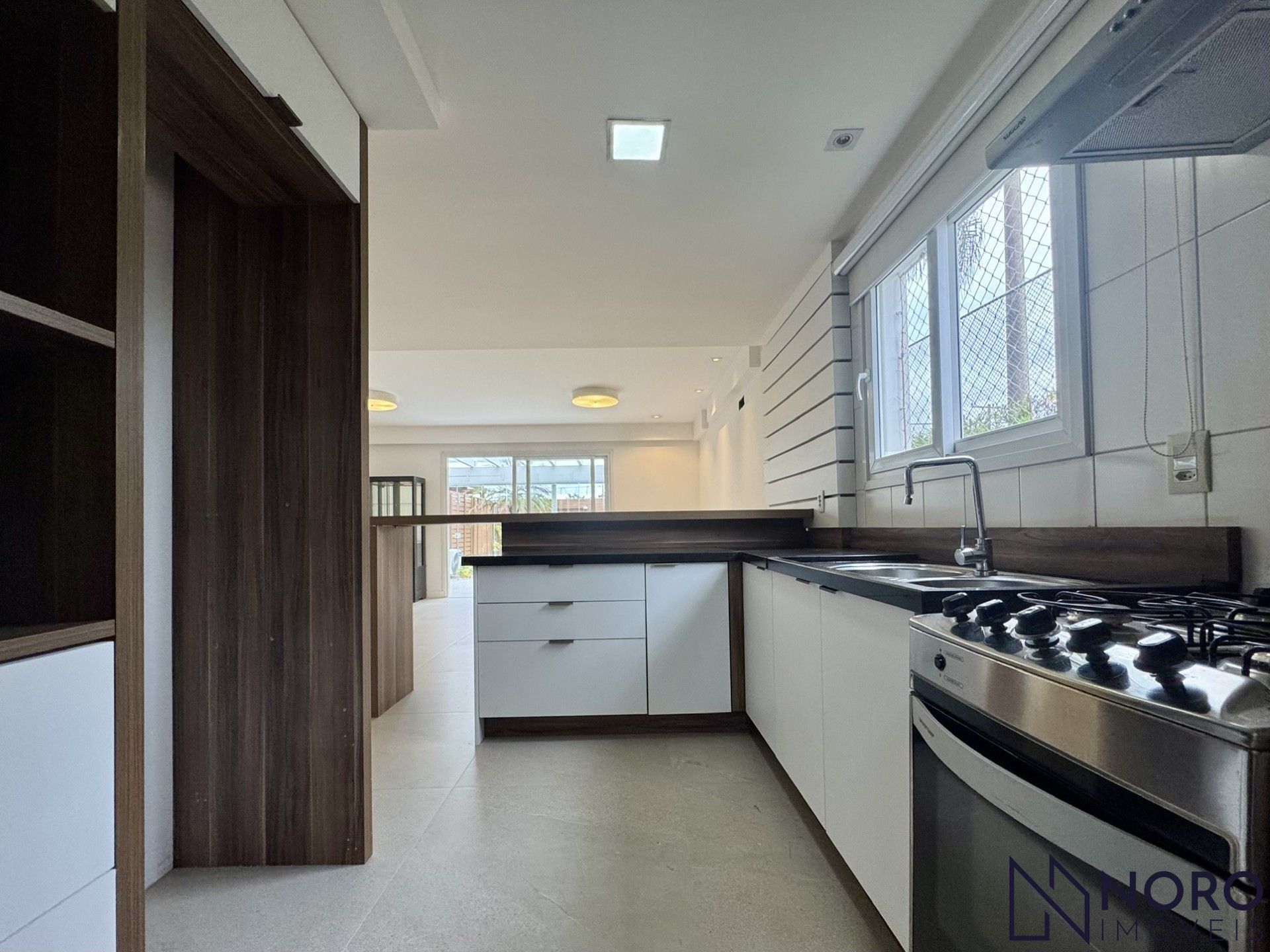 Casa em Condomínio no São José 172 m² 3 Dormitórios Suíte Espaço Gourmet