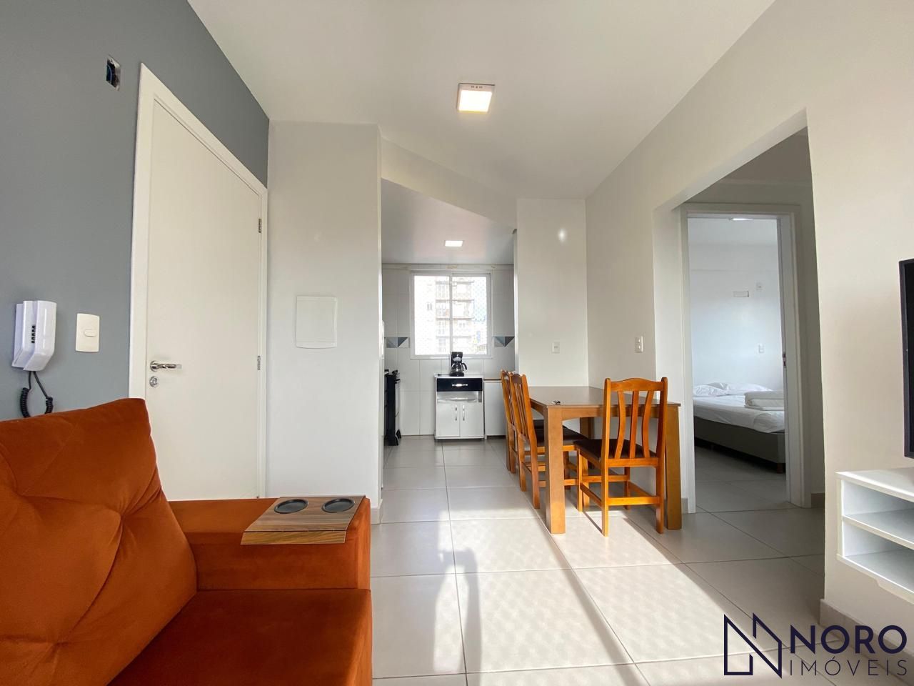 Apartamento de 2 dormitórios próximo à UFN