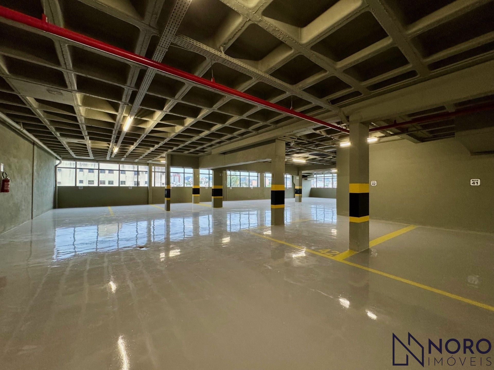 Apartamento Alto Padrão com 3 dormitórios e 1 suíte no Bairro Lourdes