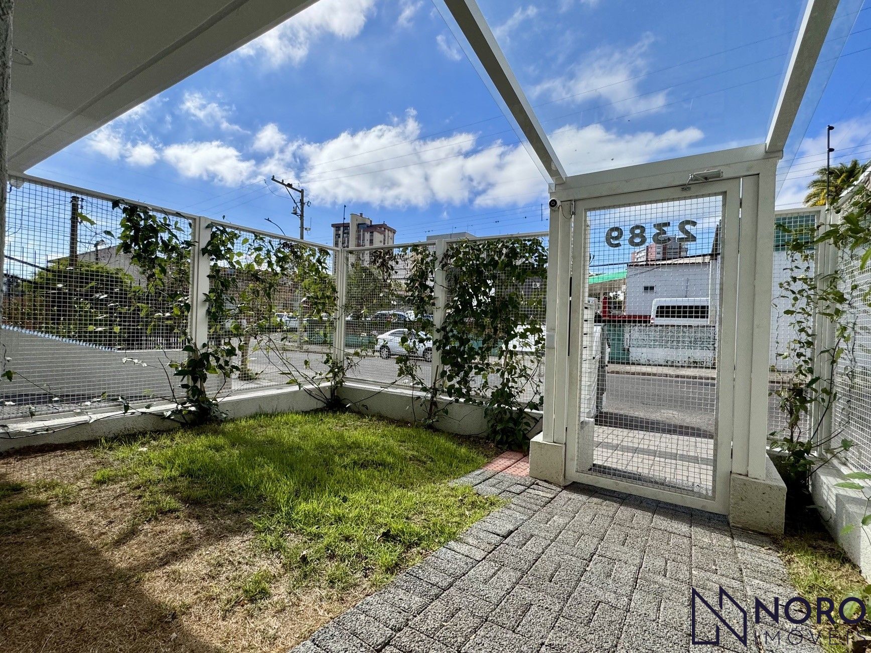 Cobertura à venda no Bairro Medianeira 155 m² privativos Piscina e Espaço Go