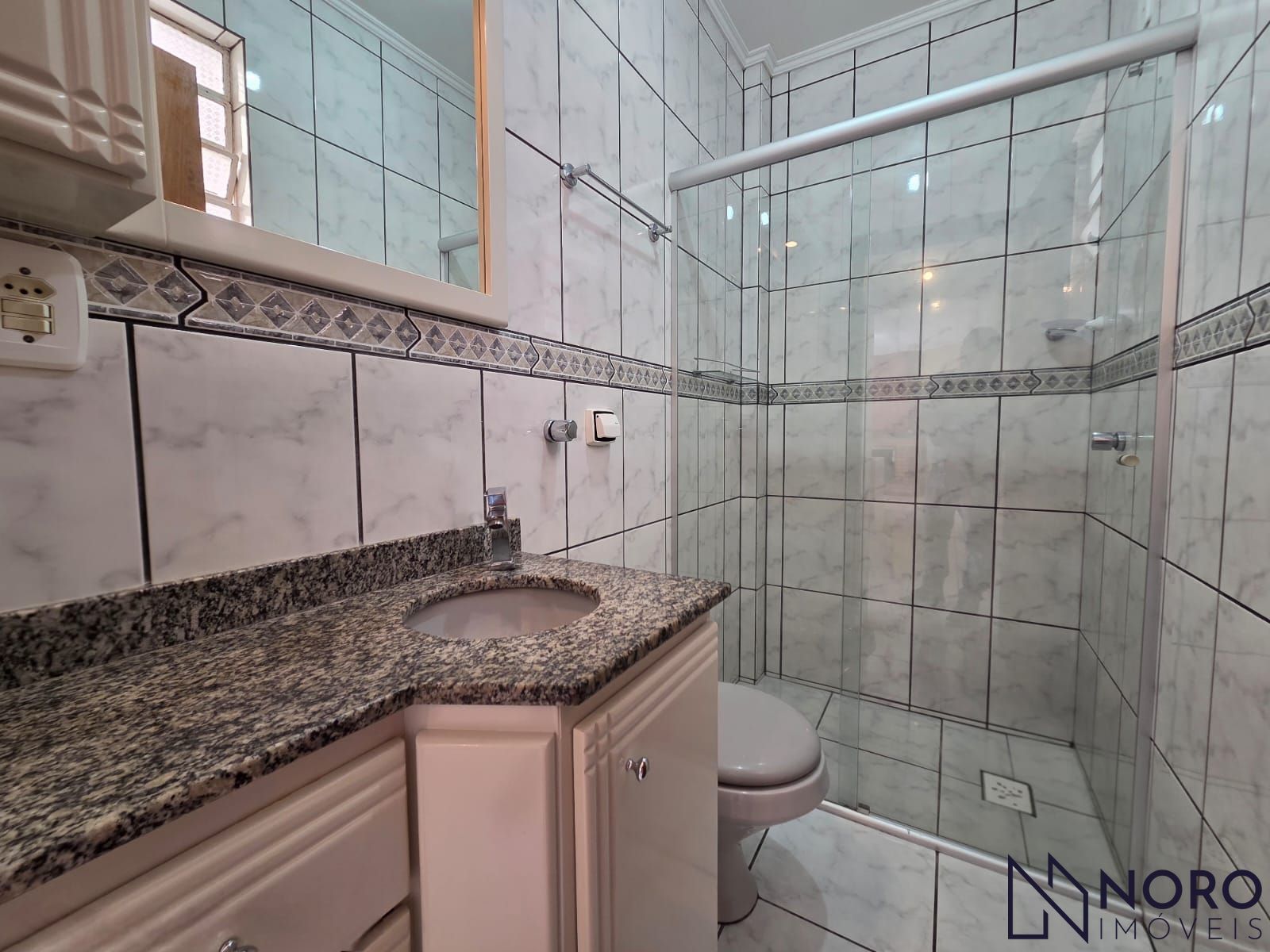 Cobertura duplex com 2 dormitórios e 1 vaga no bairro Fátima