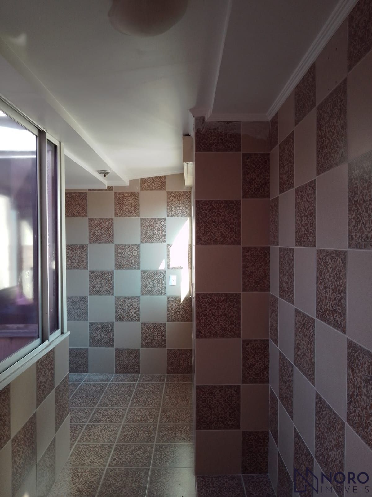 Ampla cobertura no Condomínio Bougainville de 4 dormitórios com suíte