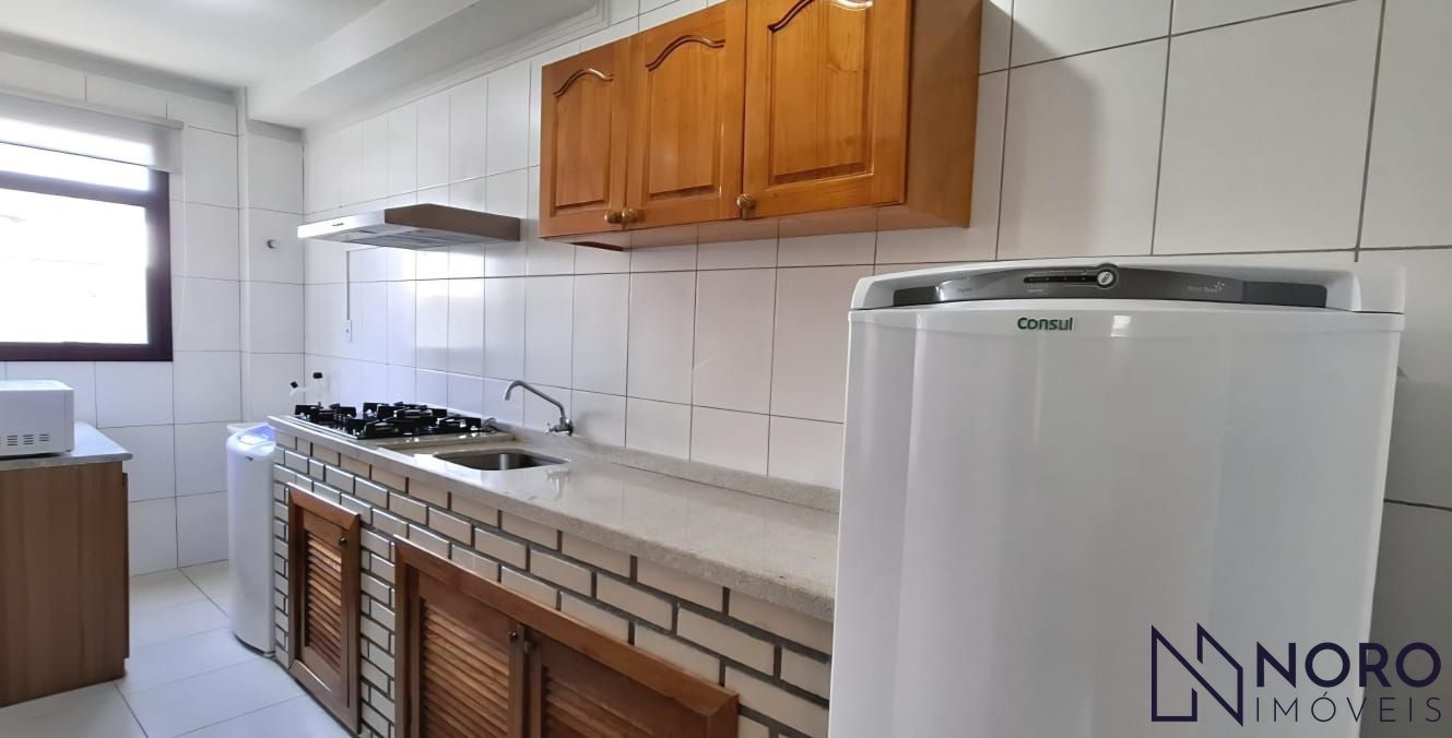 Apartamento 01 dormitório, garagem, sacada com churrasqueira