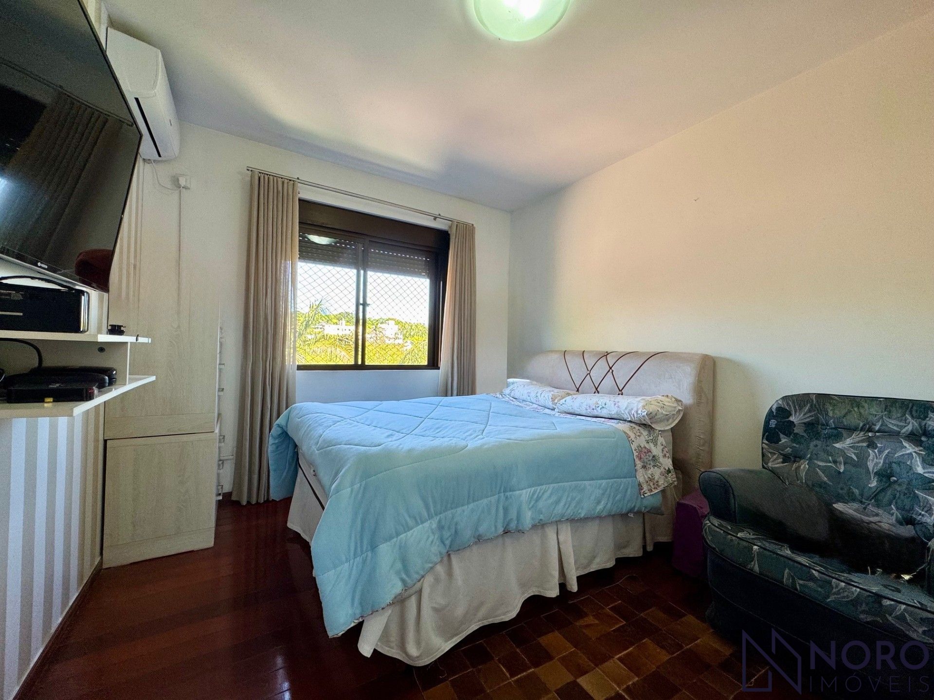 Apartamento à Venda – Andar Inteiro 189 m² Privativos 3 Dormitórios N. Sra