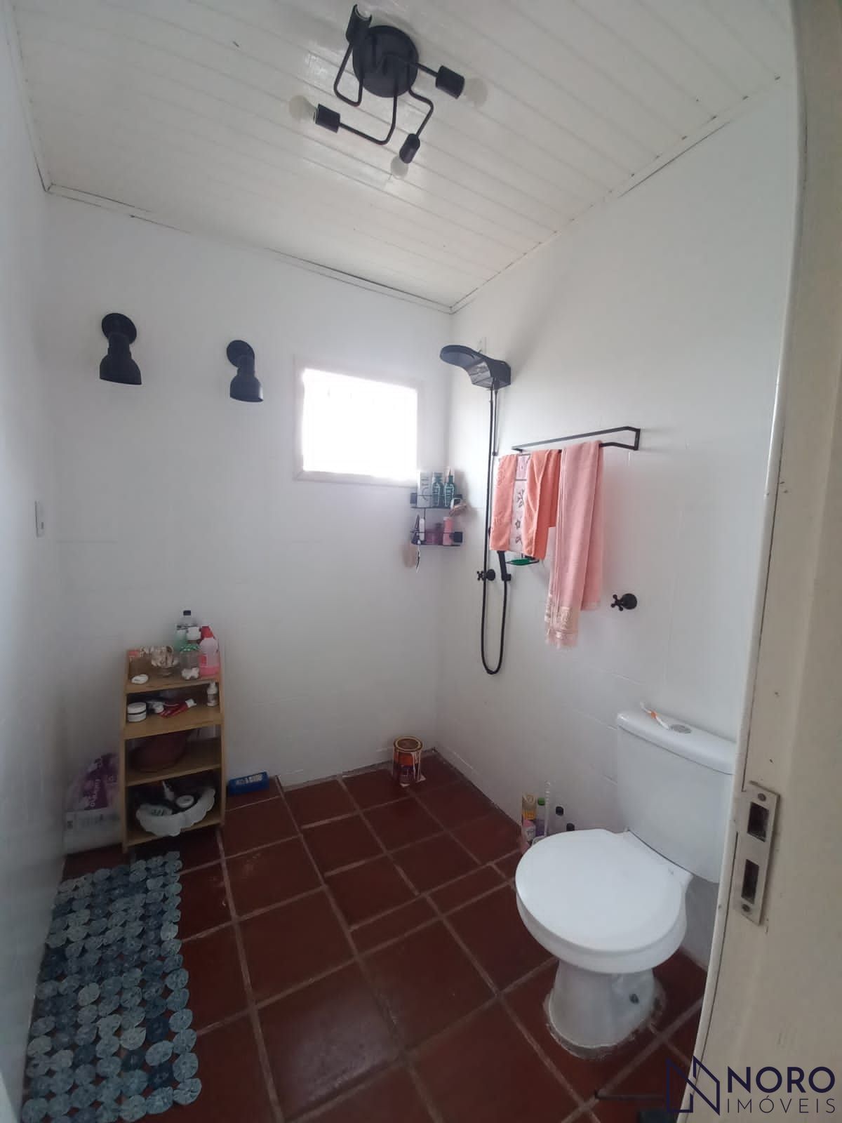 "descubra o encanto da vida rural em santa maria! casa com 2