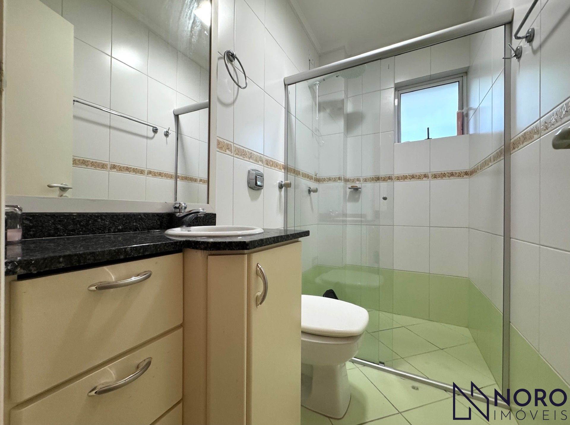 Cobertura Duplex 200 m², 3 Dorms, Suíte, Espaço Gourmet e Terraço na Av. Mediane