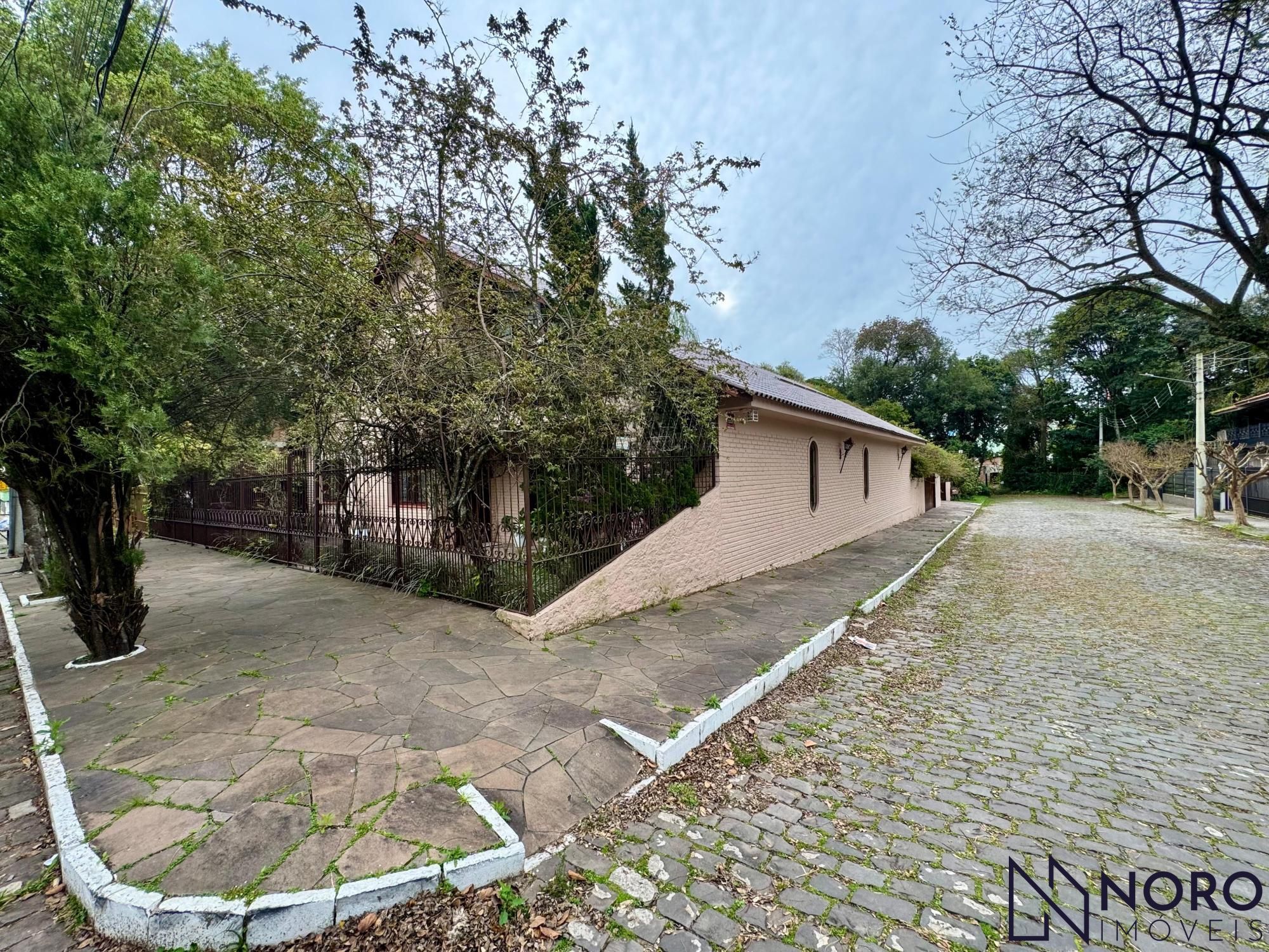Vende-se espetacular Casa de 700 m² em Nossa Senhora de Lourdes, Santa Maria