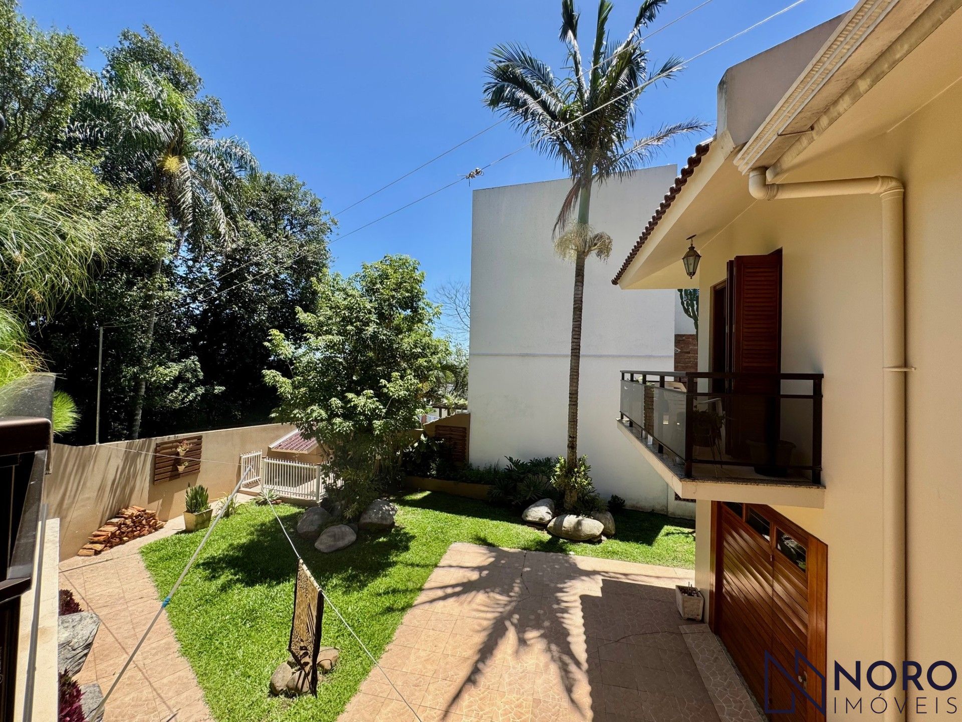 Casa à Venda – Condomínio Montes Verdes