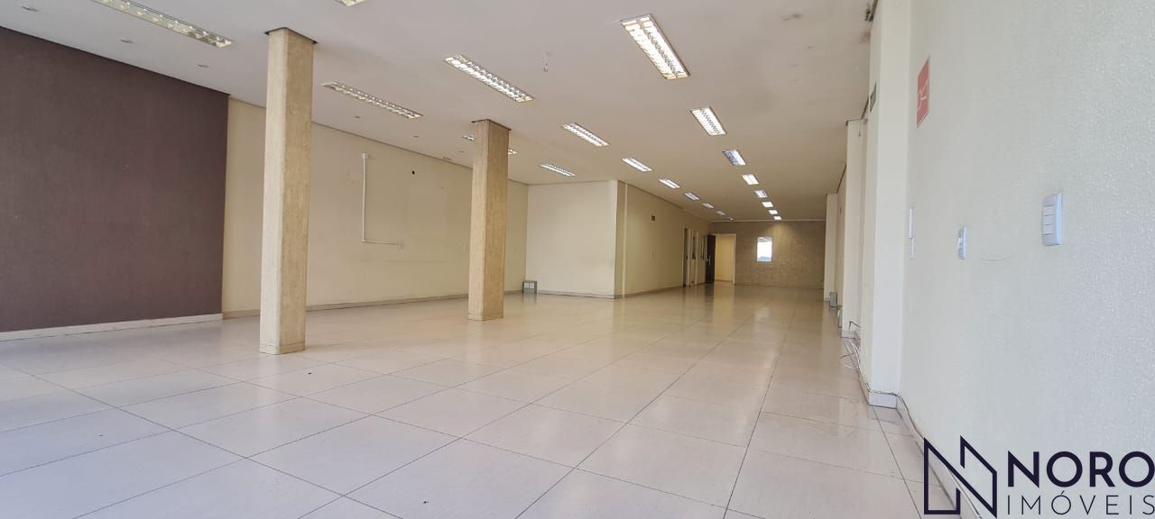 Sala comercial para alugar  no Centro - Santa Maria, RS. Imveis